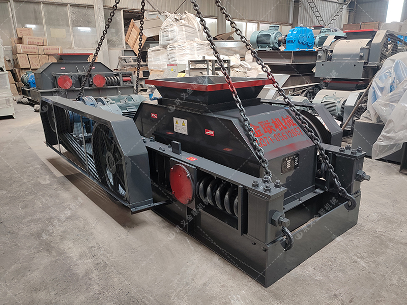 為何越來越多的礦山選擇雙齒輥而非顎式破碎機(jī)？這3點很關(guān)鍵！